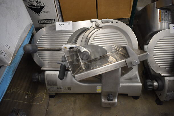 BEAUTIFUL! Hobart Model 2812 Stainless Steel Commercial Countertop Meat Slicer. 120 Volts, 1 Phase. 26x24x24. Tested and Working!