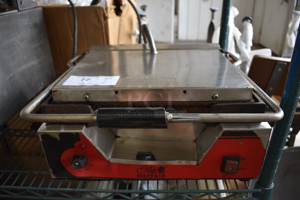 NICE! Mayfair Stainless Steel Commercial Countertop Panini Press. 16x17x8. Tested and Working!