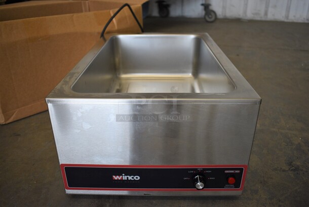 BRAND NEW SCRATCH AND DENT! Winco Model FW-S500 Stainless Steel Commercial Countertop Food Warmer. 120 Volts, 1 Phase. 14.5x22.5x9.5. Tested and Working!