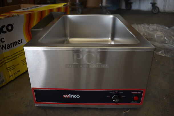 BRAND NEW SCRATCH AND DENT! 2019 Winco Model FW-S500 Stainless Steel Commercial Countertop Food Warmer. 120 Volts, 1 Phase. 14.5x22.5x9.5. Tested and Working!