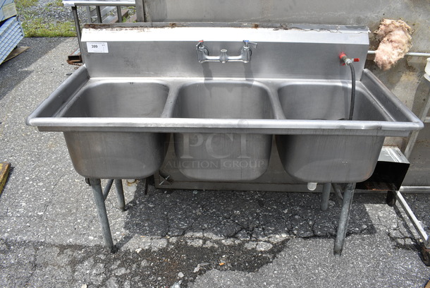 Stainless Steel Commercial 3 Bay Sink w/ Handles. 57x25x44. Bays 16x19x10