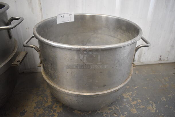 Stainless Steel Commercial 40 Quart Mixing Bowl for Hobart Mixer. 21x17x15.5