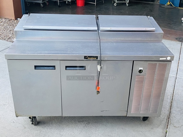 SWEET! 5ft Delfied Refrigerated Salad Prep Table with Cold Rail Unit. 60x31-1/2x42

Observed onsite in working order. Could not test. - Image 5 of 11