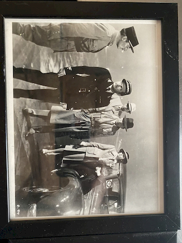 COLLECTORS DREAM! Framed Photos Of Various TV and Movie Stars.  - Image 5 of 5
