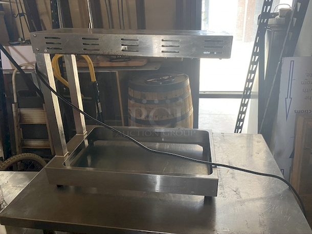 AWESOME! Avantco Fry Warmer  - Image 2 of 3