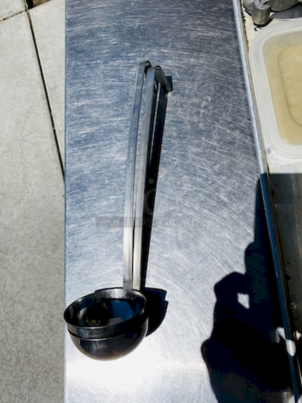 6 oz. One-Piece Stainless Steel Ladle

2x Your Bid - Image 2 of 2