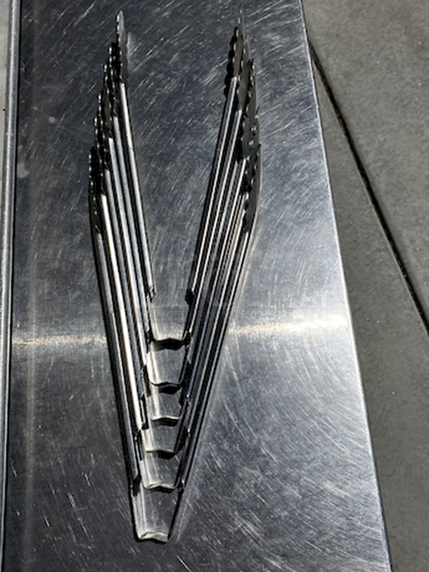 NICE! 12" Heavy-Duty Gripper Tongs

6x Your Bid - Image 3 of 3