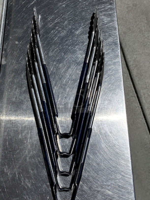 NICE! Coated High Heat 12" Heavy-Duty Tongs

5x Your Bid - Image 2 of 3