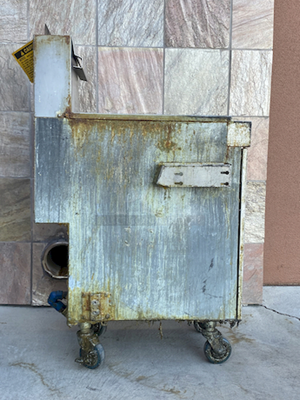 READY TO GO! Vulcan LG400 45-50 lb. Natural Gas Floor Fryer - 120,000 BTU on Commercial Casters.
Overall: 15-1/2x30x48
Frying area: 14 in. x 14 in.

Fry Baskets not included, for Illustration purposes only
 - Image 9 of 12