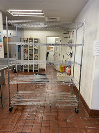 Set of (3) 5 Shelf Wire Racks. On Commercial Casters.

24x60x72

Located on Site in Modesto California. Shipping is Available. 