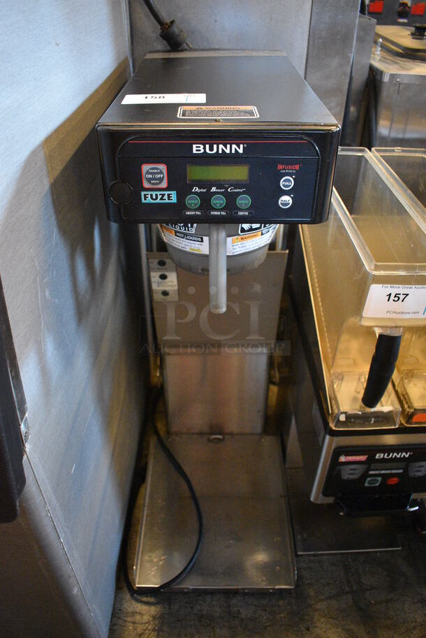NICE! 2009 Bunn Model ITCB-DV Stainless Steel Commercial Countertop Iced Tea Machine w/ Poly Brew Basket. 120 Volts, 1 Phase. 10x24x34