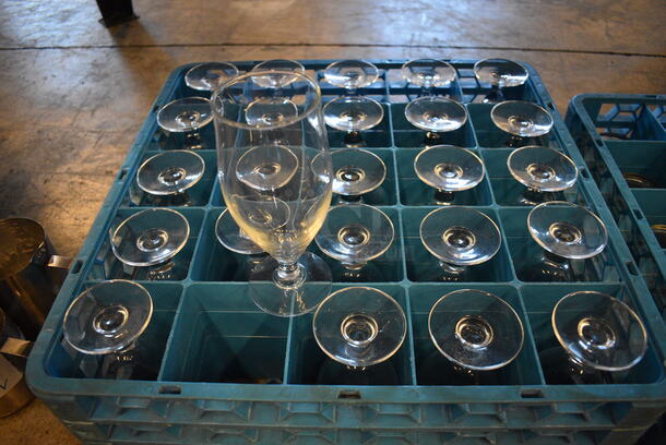 25 Wine Glasses in Dish Caddy. 3x3x7. 25 Times Your Bid! - Image 2 of 2