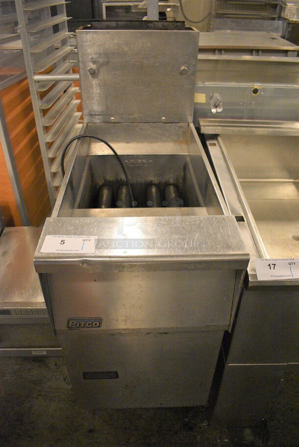 NICE! 2014 Pitco Frialator Model SG14 Stainless Steel Commercial Floor Style Natural Gas Powered Deep Fat Fryer on Commercial Casters. 122,000 BTU. 15.5x34x47