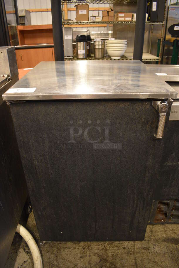 NICE! Glastender Model BB24-N1-BSN(L) Stainless Steel Commercial Single Door Undercounter Cooler on Commercial Casters. 115 Volts, 1 Phase. 24x25x38.5. Tested and Working!