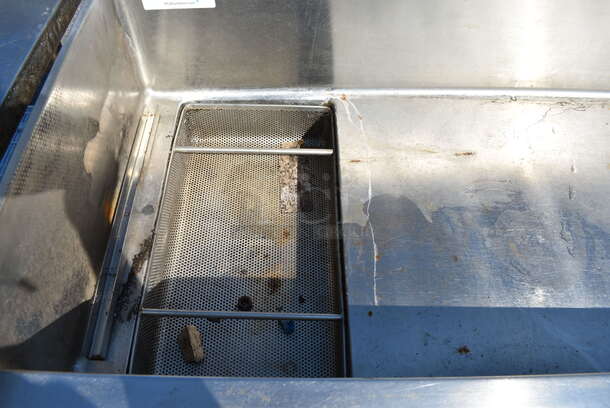 Stainless Steel Commercial Table w/ 2 Bays and Undershelf on Commercial Casters. 84x22x38 - Image 3 of 6