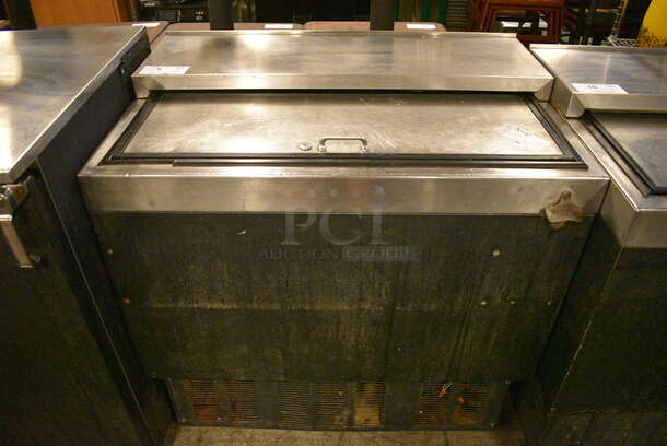 GREAT! Glastender Stainless Steel Back Bar Cooler w/ Sliding Lid. 115 Volts, 1 Phase. 36x24x36. Cannot Test Due To Plug Style