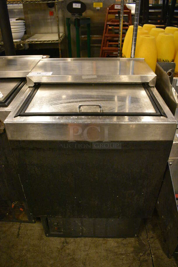 GREAT! Glastender Model MF24-B2 Stainless Steel Back Bar Cooler w/ Sliding Lid. 115 Volts, 1 Phase. 24x24x36. Cannot Test Due To Plug Style - Image 1 of 6
