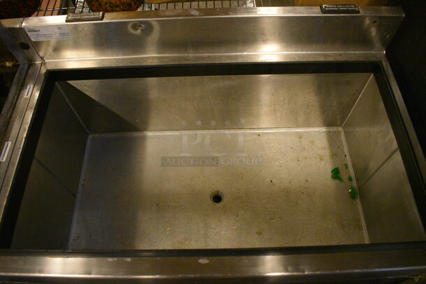 Glastender Stainless Steel Commercial Ice Bin w/ Double Speedwell. 36x30x37 - Image 4 of 7