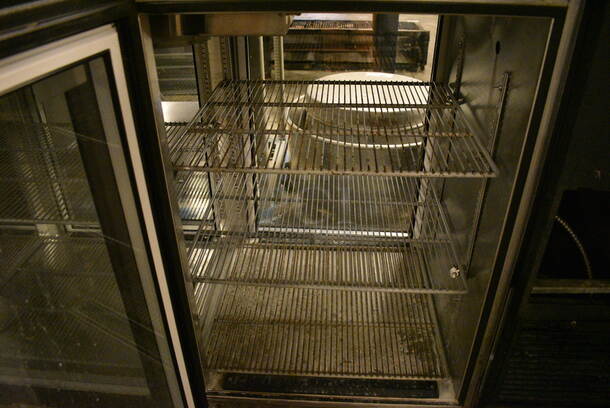 BEAUTIFUL! Glastender Model PT84-L1-GNH (RRL-RLL) Metal Commercial 3 Door Pass Through Cooler Merchandiser w/ Side Shelves. 115 Volts, 1 Phase. 140x30x56. Tested and Working! - Image 10 of 12