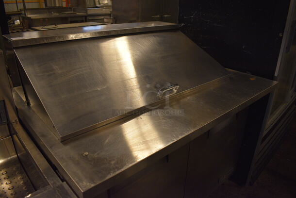 NICE! 2004 True Model TSSU-48-18M-B Stainless Steel Commercial Sandwich Salad Prep Table Bain Marie Mega Top on Commercial Casters. 115 Volts, 1 Phase. 48x34x46. Tested and Powers On But Does Not Get Cold - Image 4 of 8