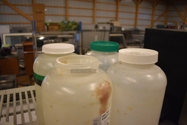 ALL ONE MONEY! Lot of 4 Poly Containers w/ 2 Lids. 6x6x10 - Image 2 of 3