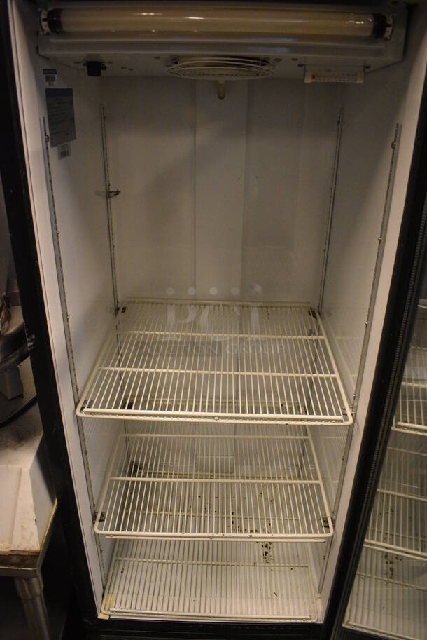 NICE! Beverage Air Model MT12 Metal Commercial Single Door Reach In Cooler Merchandiser w/ Poly Coated Racks. 115 Volts, 1 Phase. 24x24x63. Tested and Powers On But Does Not Get Cold - Image 4 of 5