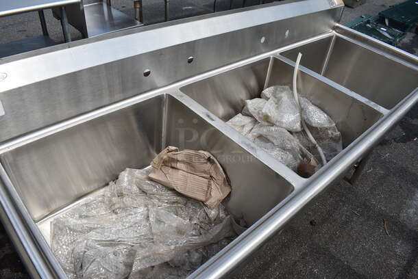 Stainless Steel Commercial 3 Bay Sink. 81x30x43. Bays 24x24x13 - Image 3 of 4