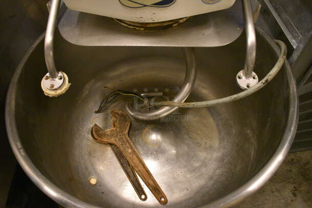 FANTASTIC! Diosna Model SP 80 0 Metal Commercial Floor Style 80 KG, 100 Quart Spiral Mixer w/ Metal Mixing Bowl and Dough Hook. 208-240 Volts, 3 Phase. 26x42x49 - Image 5 of 7