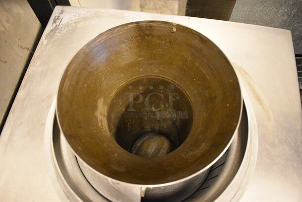 GORGEOUS! Round O Matic Model R-900 Stainless Steel Commercial Floor Style Electric Powered Dough Rounder on Commercial Casters. 120 Volts, 1 Phase. 24x24x44. Tested and Working! - Image 4 of 7