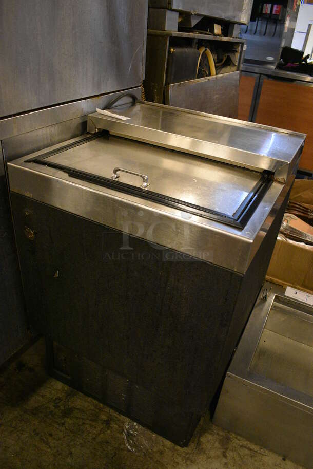 NICE! Glastender Model MF24-B1 Stainless Steel Commercial Back Bar Cooler w/ Sliding Lid. 115 Volts, 1 Phase. 24x24x34. Cannot Test - Unit Was Previously Hardwired - Image 2 of 6