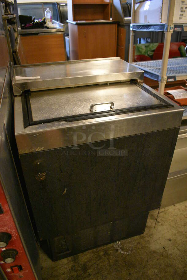 NICE! Glastender Model MF24-B1 Stainless Steel Commercial Back Bar Cooler w/ Sliding Lid. 115 Volts, 1 Phase. 24x24x34. Cannot Test - Unit Was Previously Hardwired - Image 6 of 6