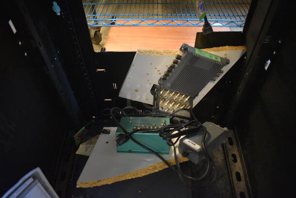 Black Metal AV Cabinet. 22.5x22.5x50 - Image 5 of 6