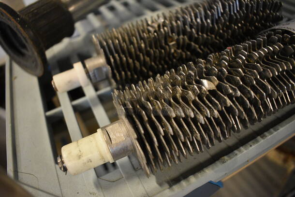 ALL ONE MONEY! Lot of 2 Metal Commercial Meat Tenderizer Blades. 9.5x2.5x2.5 - Image 3 of 4