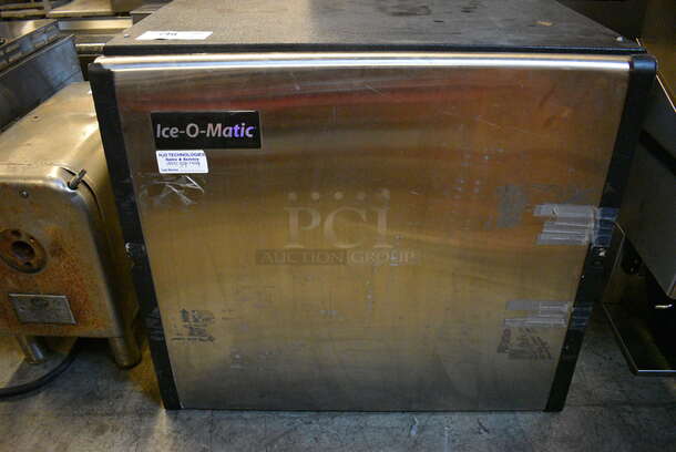 GREAT! Ice O Matic Model ICE1006HW2 Stainless Steel Commercial Ice Machine Head. 208-230 Volts, 1 Phase. 30x25x26 - Image 1 of 5