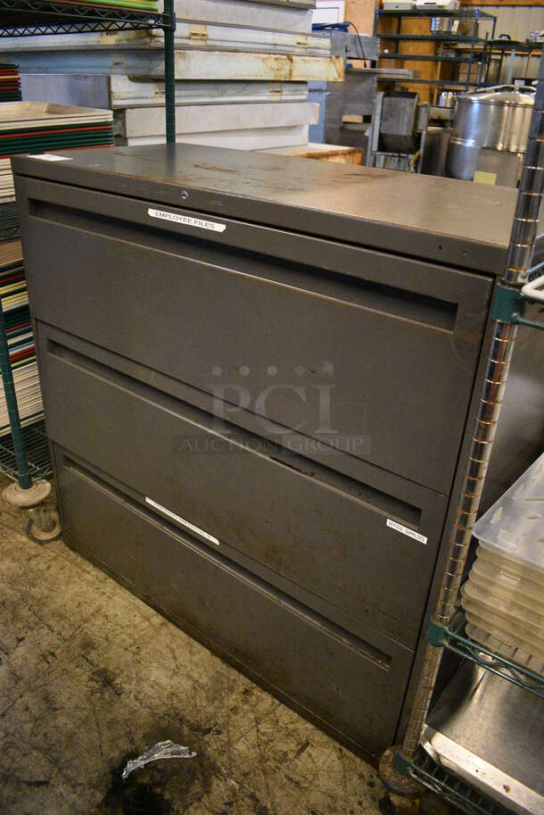 Dark Gray Metal 3 Drawer Filing Cabinet. 42x19x41 - Image 3 of 6