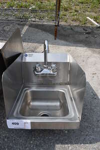 Stainless Steel Commercial Single Bay Wall Mount Sink w/ Faucet, Handles and Side Splash Guards. 12x16x19