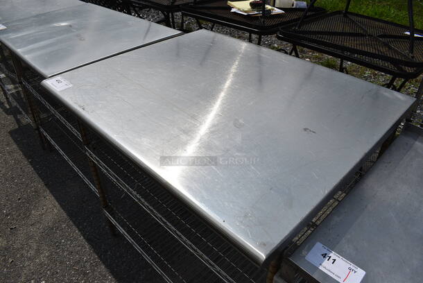 Metal Table w/ 2 Metro Style Undershelves. 36x30x33.5 - Image 2 of 3