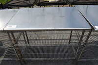 Metal Table w/ 2 Metro Style Undershelves. 36x24x33.5