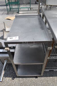 Stainless Steel Cart w/ 2 Undershelves on Commercial Casters. 15.5x24x32