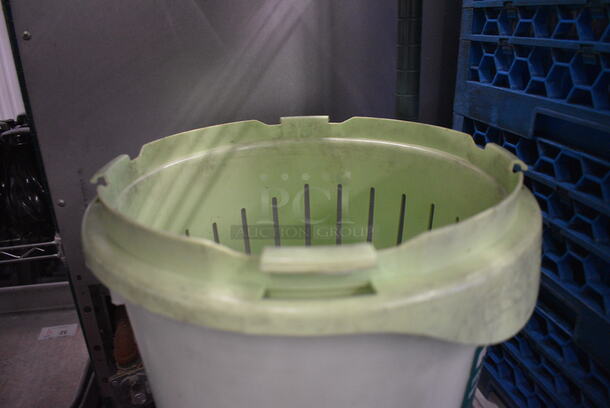 White and Green Poly Bucket. 14x14x16 - Image 2 of 3