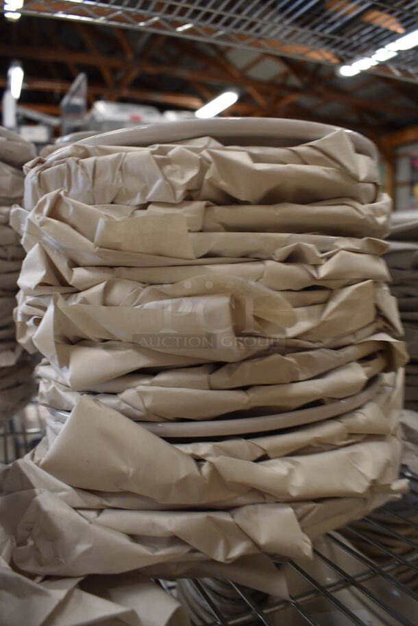 20 White Ceramic Pasta Plates. 9x9x2. 20 Times Your Bid! - Image 2 of 4