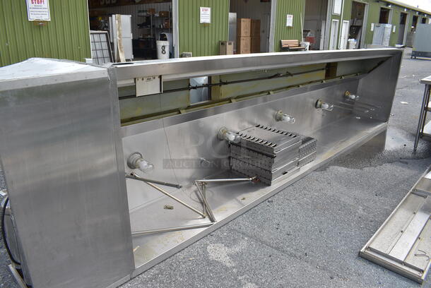 BEAUTIFUL! Accurex Model XXDW-192.00-S Stainless Steel Commercial 16' SELF CONTAINED Grease Hood w/ Make Up Air Vent and Filters. 212x24x48, 106x14x40