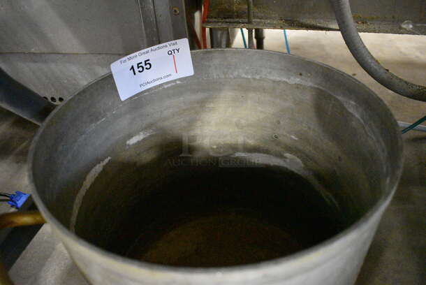 Metal Stock Pot. 16x12x12 - Image 2 of 3