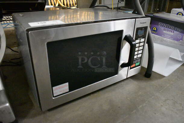 Panasonic Commercial Countertop Microwave Oven. 20x13x12 - Image 2 of 4