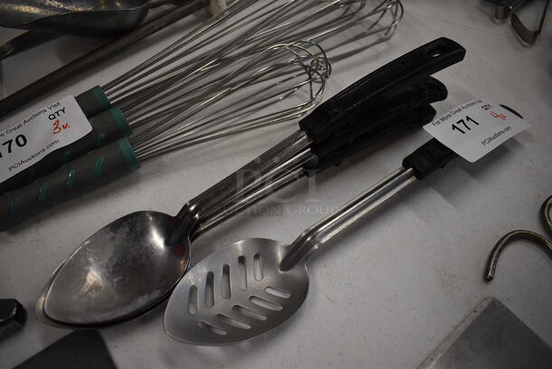 4 Metal Serving Spoons; 1 Straining. 14". 4 Times Your Bid! - Image 1 of 2