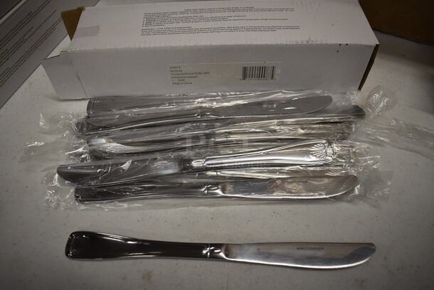12 BRAND NEW IN BOX! Winco Toulouse Metal Dinner Knives. 9