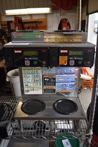 NICE! Bunn Model AXIOM 2/2 TWIN Stainless Steel Commercial Countertop 4 Burner Coffee Machine. 120/208-240 Volts, 1 Phase. 16x18x24