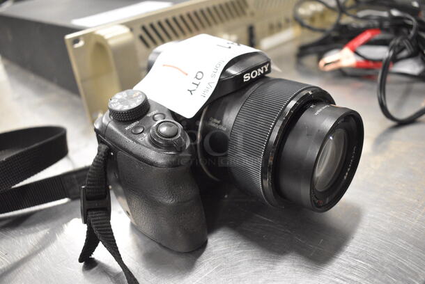 Sony DSC-HX300 Digital Camera w/ Battery and Neckstrap. 5x4x6. Does Not Power On.  - Image 3 of 7