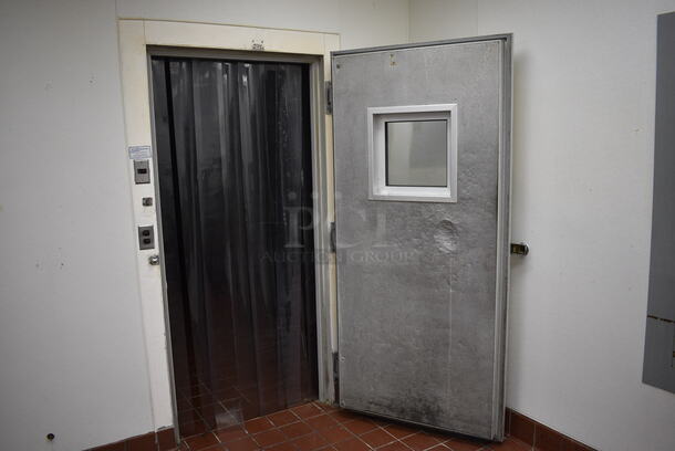 FANTASTIC! 7'x17.5'x9' Kolpak Walk In Cooler Box w/ Bohn Condenser and Plastic Door Strips. 7'x17.5'x9'. BUYER MUST REMOVE. Removal/Transport fee of $1,000.00 will be charged if we have to transport this item back to our warehouse for shipping or pick up - Image 3 of 10