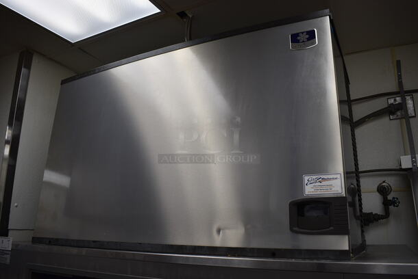 AMAZING! Manitowoc Model IY1894N-261D Stainless Steel Commercial Ice Machine Head on Manitowoc Model F1350 Stainless Steel Commercial Ice Bin. 208-230 Volts, 1 Phase. 60x40x93. BUYER MUST REMOVE - Image 3 of 10